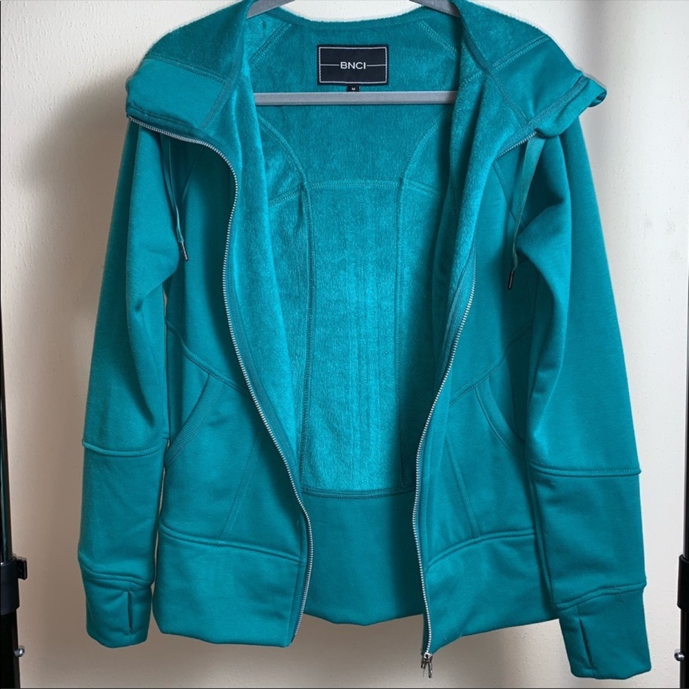 Women M hoodie